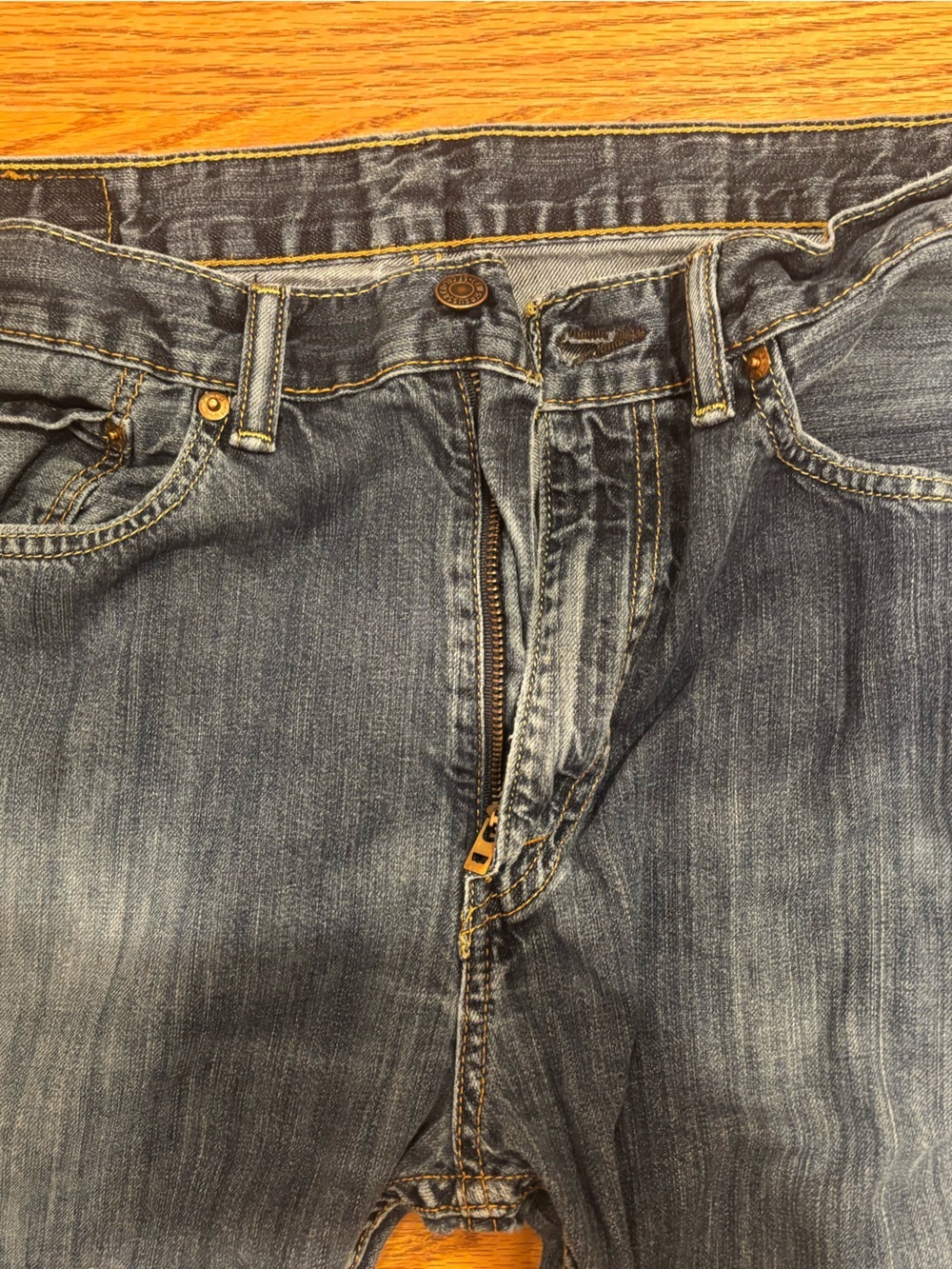 Levi’s 505 Men’s Jeans 36x34 Medium Wash Straight Leg Classic Denim - Picture 6 of 11